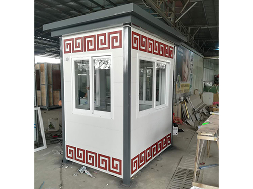 金屬雕花板崗?fù)?6